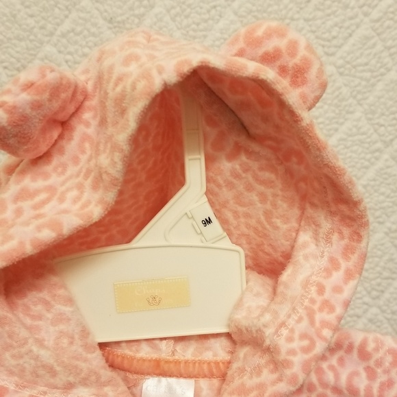 Carter's Faux Fur sweater vest with hoodie ears - Picture 2 of 4